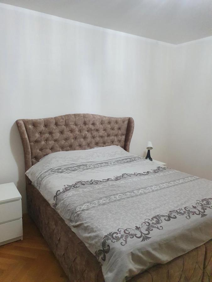Central1 Панчево Экстерьер фото
